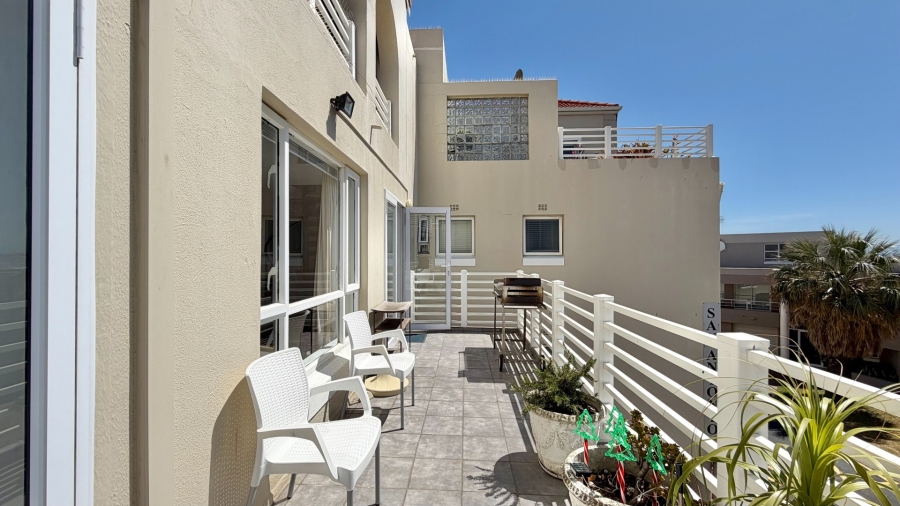 3 Bedroom Property for Sale in Harbour Island Western Cape